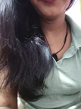 Snapshot of anjali2351 chatting on 04/04/26, 02:29 anjali2351 online show from 04/04/26, 02:29