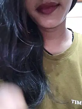 anjali2351 online show from 05/17/26, 10:48