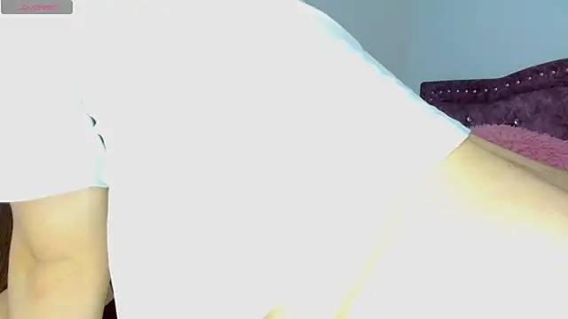 Hanssel tess online show from 10/13/25, 12:51