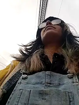 Abby 2-1 online show from 12/16/25, 09:41