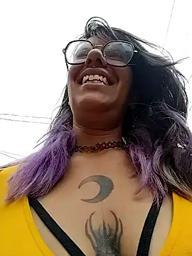 Abby 2-1 online show from 12/02/25, 08:32