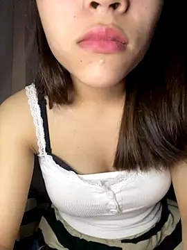 Lyly69699 online show from 10/25/25, 11:38