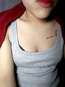 Lyly69699 online show from 11/16/25, 04:50