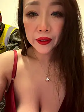 Snapshot of ssaimi chatting on 01/16/26, 02:32 ssaimi online show from 01/16/26, 02:32