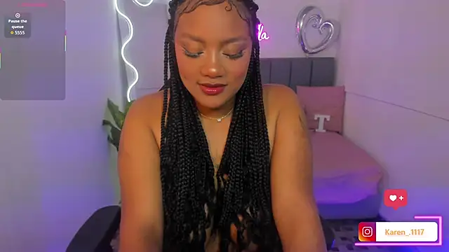 THIANA TAY online show from 12/04/25, 03:16