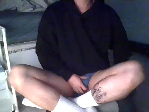 iambennet online show from 10/19/25, 05:43