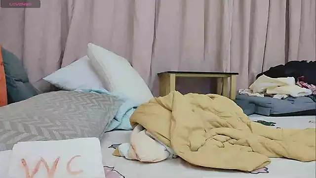 Snapshot of Taobaby168 chatting on 11/10/25, 07:57 Taobaby168 online show from 11/10/25, 07:57