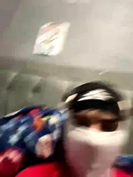 lain213 online show from 10/27/25, 05:08