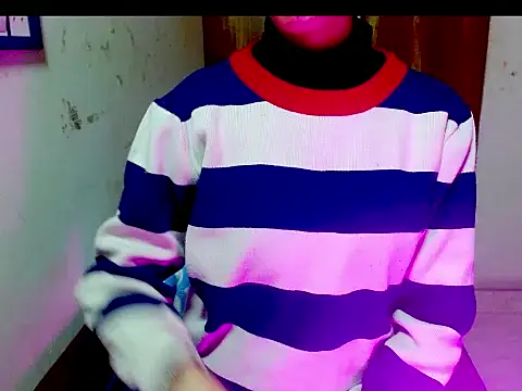 Snapshot of Roiseeee chatting on 02/02/26, 10:03 Roiseeee online show from 02/02/26, 10:03