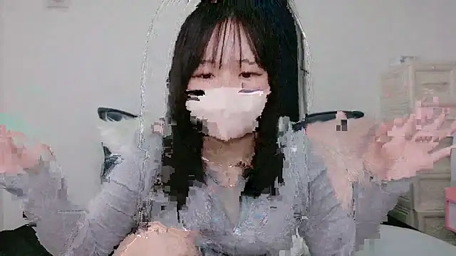 Snapshot of Nagi_25 chatting on 10/20/25, 08:37 Nagi 25 online show from 10/20/25, 08:37