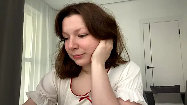 TamekiaSamii online show from 11/06/25, 07:23