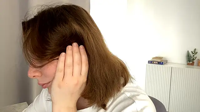 TamekiaSamii online show from 11/10/25, 07:46