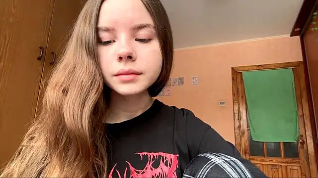 EhtelBiondi online show from 01/10/26, 08:09