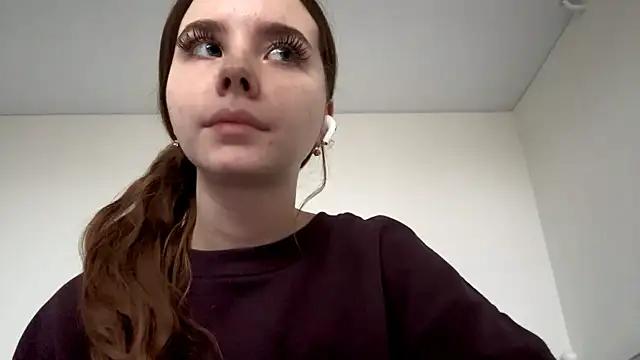 EhtelBiondi online show from 12/21/25, 08:16