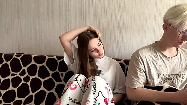 EhtelBiondi online show from 04/09/26, 07:47