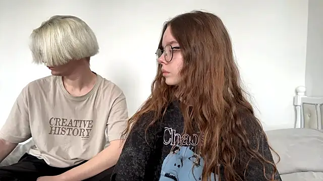 EhtelBiondi online show from 02/18/26, 08:22