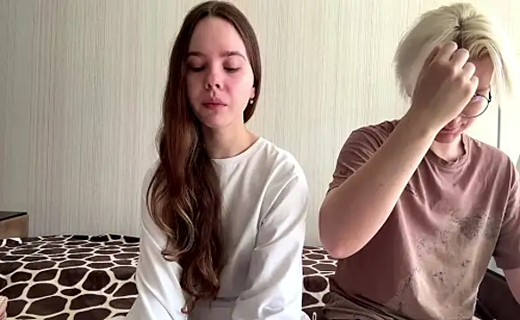 EhtelBiondi online show from 04/05/26, 07:26