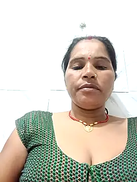 Snapshot of Nm_sanjna chatting on 10/14/25, 11:14 Nm sanjna online show from 10/14/25, 11:14