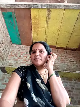 Snapshot of Nm_sanjna chatting on 06/11/26, 03:14 Nm sanjna online show from 06/11/26, 03:14