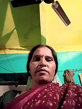 Snapshot of Nm_sanjna chatting on 10/09/25, 02:28 Nm sanjna online show from 10/09/25, 02:28