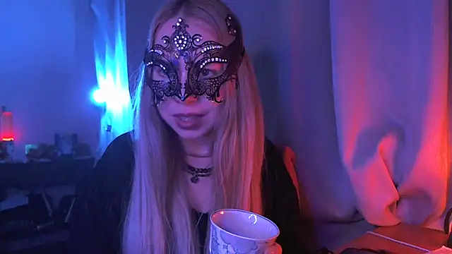 Snapshot of Soviraia chatting on 02/22/26, 08:21 Soviraia online show from 02/22/26, 08:21