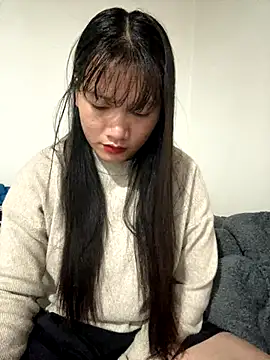 TrangNemo online show from 11/20/25, 11:25