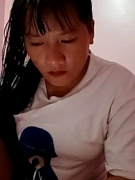 TrangNemo online show from 10/07/25, 11:55