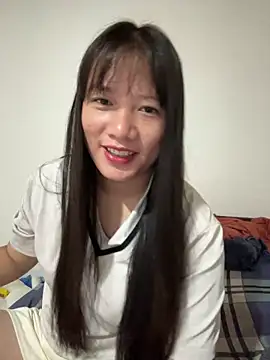 TrangNemo online show from 11/17/25, 12:36