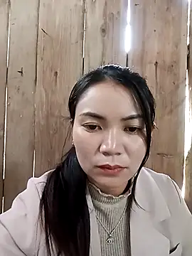 kun-love online show from 11/21/25, 02:10