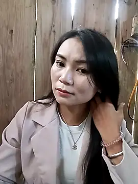 kun-love online show from 11/15/25, 02:37