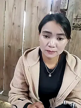 kun-love online show from 10/23/25, 02:10