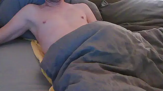 cumer222 online show from 11/02/25, 05:12