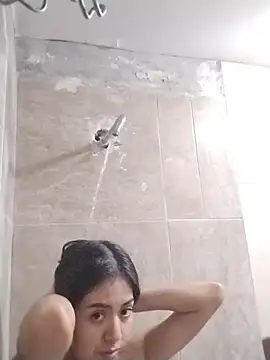 Lollysmile26 online show from 12/20/25, 01:19