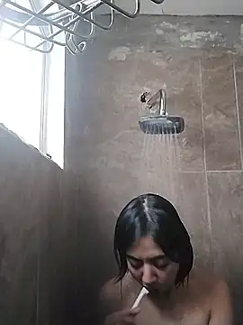 Lollysmile26 online show from 01/16/26, 07:29