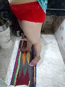 janvi 100 online show from 10/13/25, 04:36