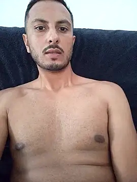 Snapshot of chocoman3 chatting on 11/03/25, 10:30 chocoman3 online show from 11/03/25, 10:30