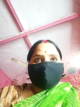 Snapshot of Cr_sonam chatting on 02/20/26, 07:10 Cr sonam online show from 02/20/26, 07:10