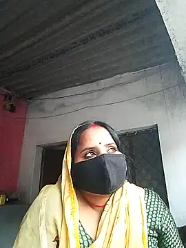 Snapshot of Cr_sonam chatting on 02/21/26, 12:29 Cr sonam online show from 02/21/26, 12:29