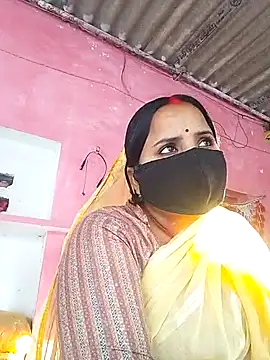 Snapshot of Cr_sonam chatting on 02/11/26, 11:21 Cr sonam online show from 02/11/26, 11:21