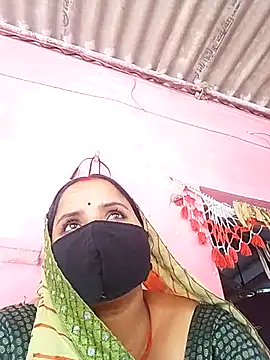 Snapshot of Cr_sonam chatting on 02/24/26, 08:26 Cr sonam online show from 02/24/26, 08:26