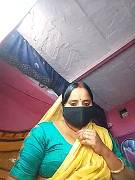 Snapshot of Cr_sonam chatting on 01/16/26, 07:01 Cr sonam online show from 01/16/26, 07:01