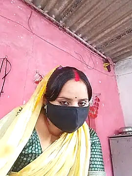 Snapshot of Cr_sonam chatting on 02/23/26, 11:22 Cr sonam online show from 02/23/26, 11:22