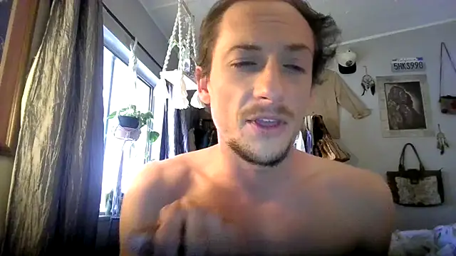 Snapshot of Dubbsssss chatting on 03/10/26, 11:31 Dubbsssss online show from 03/10/26, 11:31