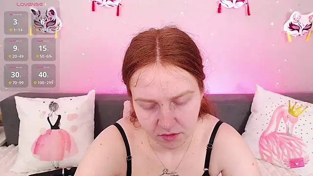 Evarey  online show from 05/22/26, 03:59