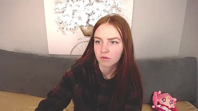 Snapshot of Evarey_ chatting on 11/03/25, 05:23 Evarey online show from 11/03/25, 05:23