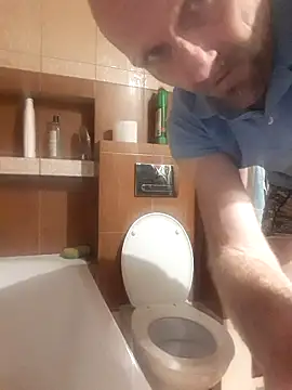 Remello1 online show from 12/22/25, 03:56