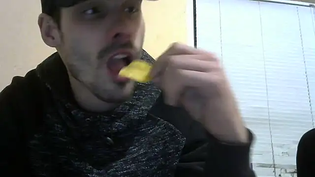 MakabulaAndrey online show from 03/17/26, 09:40