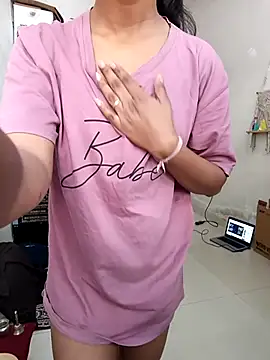 anshika0124 online show from 11/15/25, 05:11