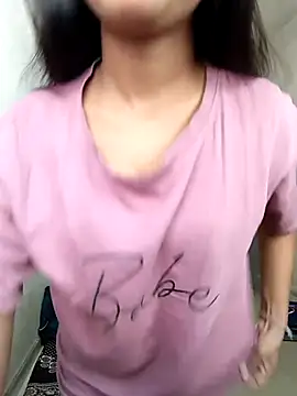 anshika0124 online show from 11/12/25, 04:49