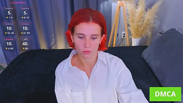 FoxxLina online show from 10/11/25, 03:13
